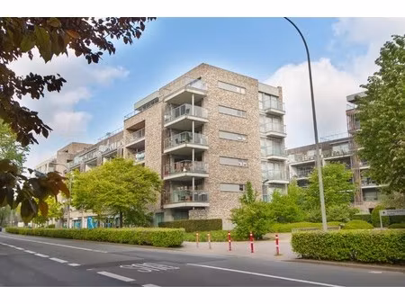 app 2 slk - terras - kelder - parking - centrum stad - lift
