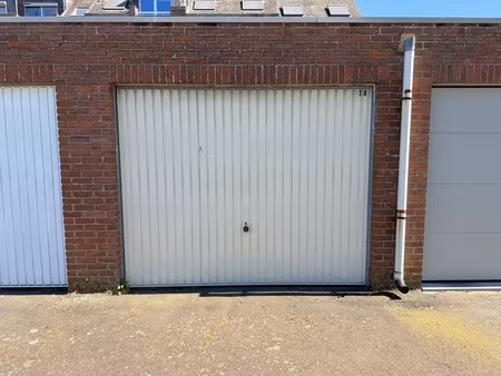 interessante opportuniteit: garagebox in centrum sint-truiden