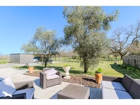 vente maison 8 pièces 285 m² arveyres (33500)