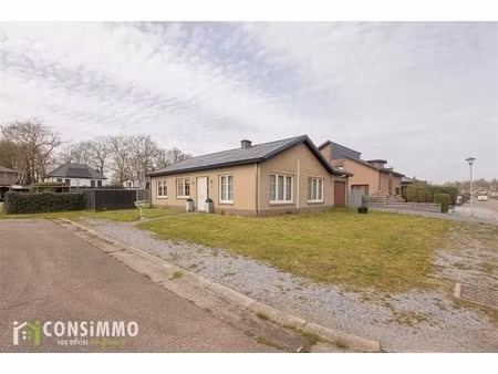 instapklare  gelijkvloerse woning met 3 slaapkamers in bilzen!