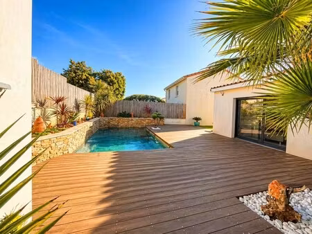 maison de luxe à vendre à cournonsec : 539 000 € | 150m²