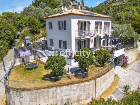 maison 4 pièces - 114 m²