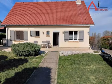 charmante maison de village à lanchères  8 pièces