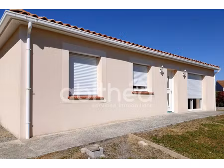 maison de plain pied de 2013 de 111 m2 pmr