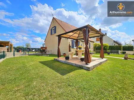 vente maison 5 pièces 134 m2 à estrées-saint-denis