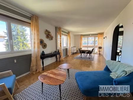 bel appartement t4 de 88m2 entièrement rénové situé à saint julien en genevois.