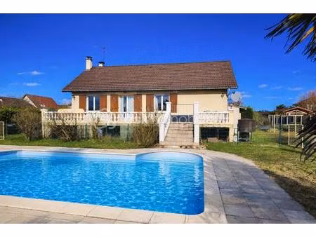 maison traditionnelle de 89 m² à balan