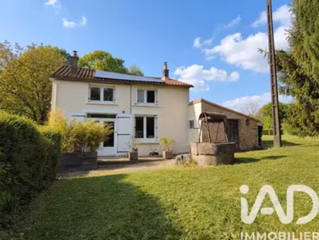 maison à moncoutant (79320)