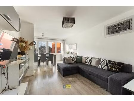 appartement te koop in borsbeek met 3 slaapkamers