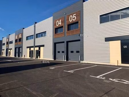location local d’activités brignoles 83170 292m² à 608m²