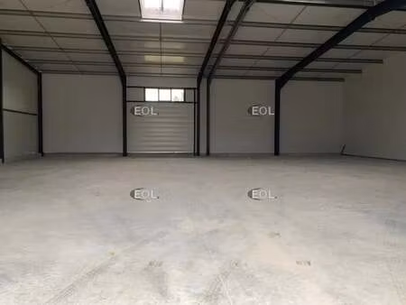 location local d’activités carpentras 84200 2550m²