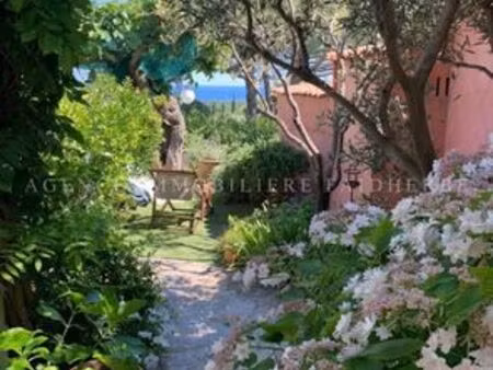 maison de luxe en location à saint-tropez  provence-alpes-côte d'azur