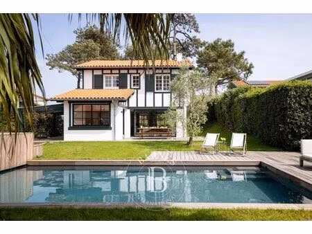 maison de prestige en location anglet  nouvelle-aquitaine