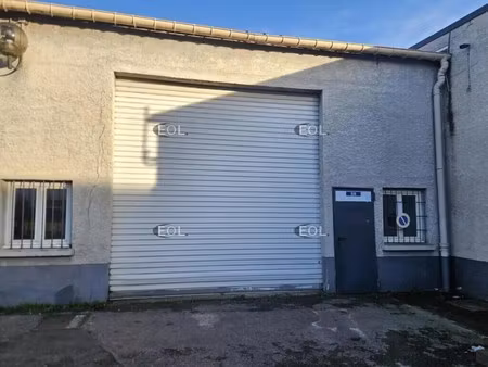 location local d’activités villeneuve saint georges 94190 127m²