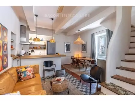 maison de village rénovée à bonnieux