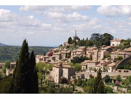 immeuble de rapport  à vendre  à bonnieux