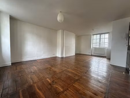 quartier administratif - studio