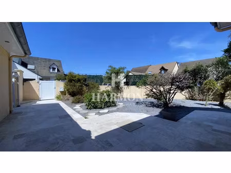 vente maison 4 pièces 110 m² à lons (64140)  297 000 €