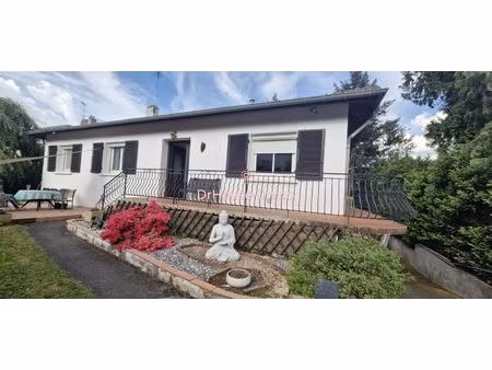 maison individuelle de 156m² f4 avec sous sol complet à saint-etienne