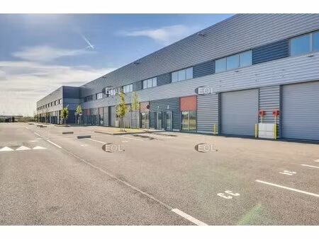 location local d’activités le thillay 95500 393m² à 3930m²
