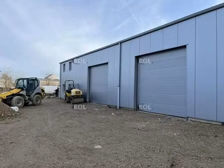 location local d’activités marines 95640 304m² à 912m²