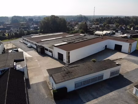 multifunctioneel bedrijfsgebouw