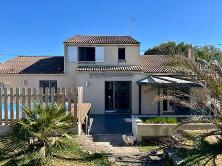 vente maison 5 pièces  141.00m²  chaillé