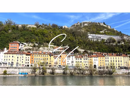 vente appartement 4 pièces 95m2 grenoble 38000 - 235000 € - surface privée