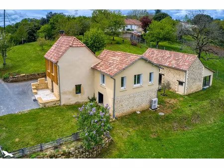 vente maison 7 pièces 172 m² à sarlat-la-caneda (24200)  320 000 €