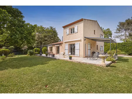 vente maison 4 pièces 120m2 eguilles 13510 - 850000 € - surface privée