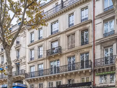 location bureaux 59 m²