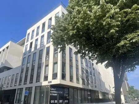 location commerce bordeaux 33800 110m² à 425m²