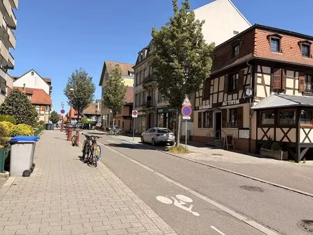 location commerce schiltigheim 67300 85m²