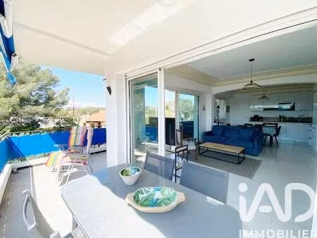 vente appartement 4 pièces bord de mer à saint-raphaël (83530) : à vendre 4 pièces bord de