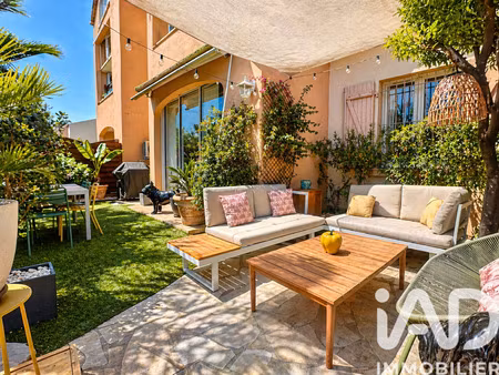 vente appartement 3 pièces à sanary-sur-mer (83110) : à vendre 3 pièces / 72m² sanary-sur-