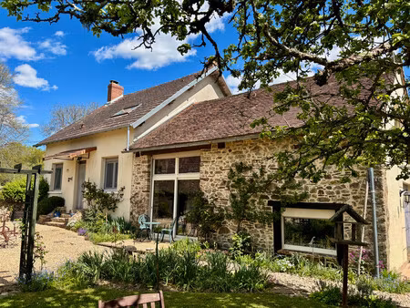 maison à vendre à jumilhac-le-grand (24630) - dordogne