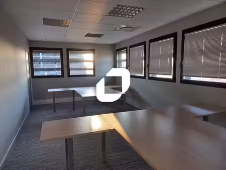 location bureaux 130m²