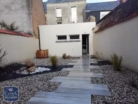 location local commercial 94m² chateauroux 36000