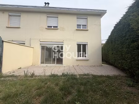 maison à louer à orival 4 pièces avec jardin