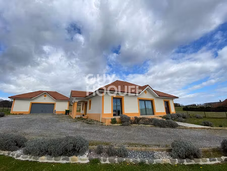maison récente de grand standing à vendre à orthez !