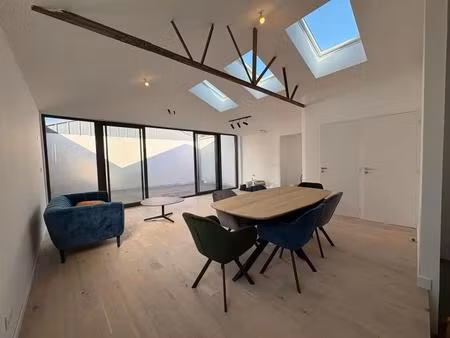 vente entrepôt 145 m²