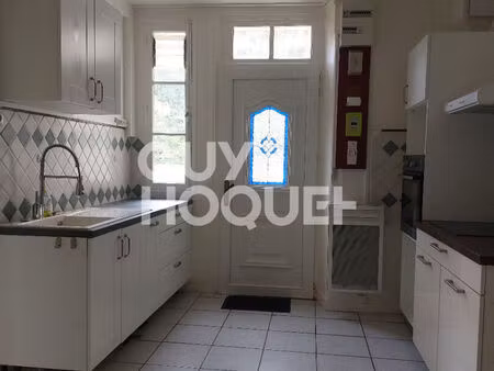 appartement 3 pièces à louer à longueville