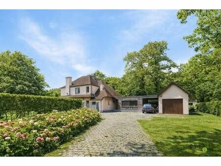 huis te koop in sint-martens-latem met 3 slaapkamers
