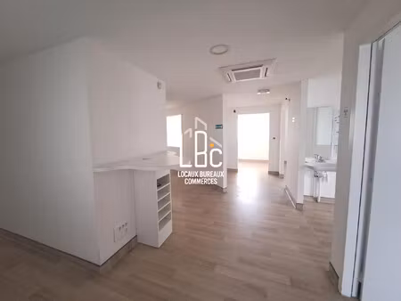 location local professionnel 248m² st herblain 44800