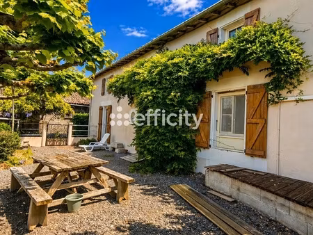 maison 8 pièces - 280 m²