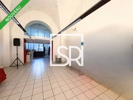 location commerce clermont-ferrand 63000 164m² à 284m²