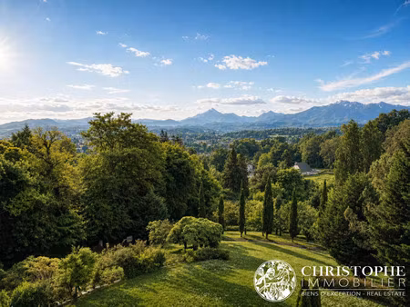 vente maison 7 pièces 300m2 pau 64000 - 997000 € - surface privée