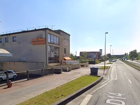 location commerce franconville 95130 270m²