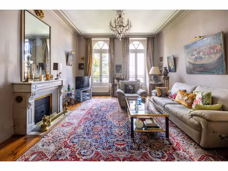 vente appartement 4 pièces 154m2 pau 64000 - 264000 € - surface privée