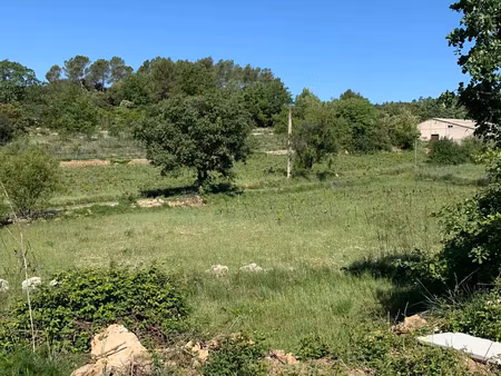 vente terrain neuf 650m2 carcès - 130000 € - surface privée